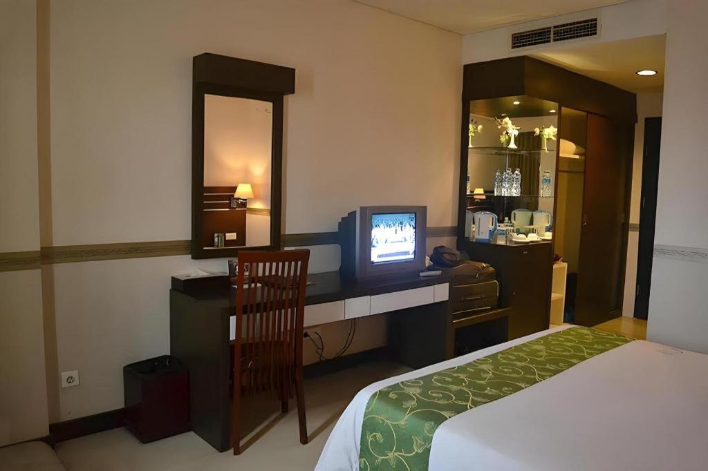 Grand Antares Hotel Medan Extérieur photo