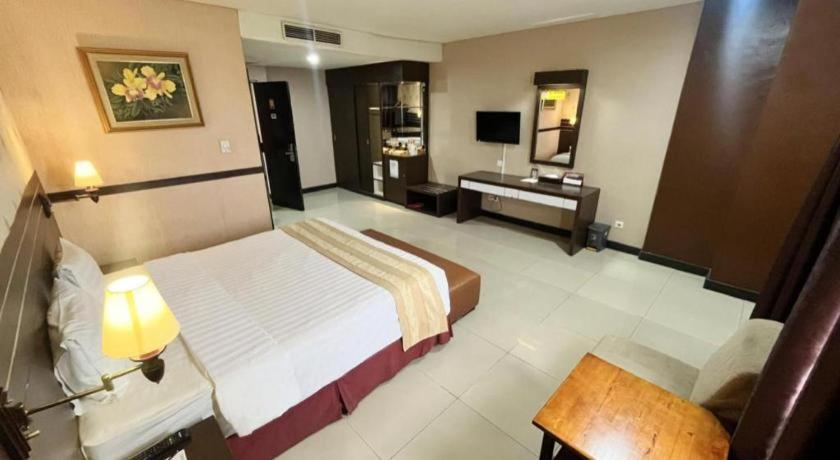 Grand Antares Hotel Medan Extérieur photo