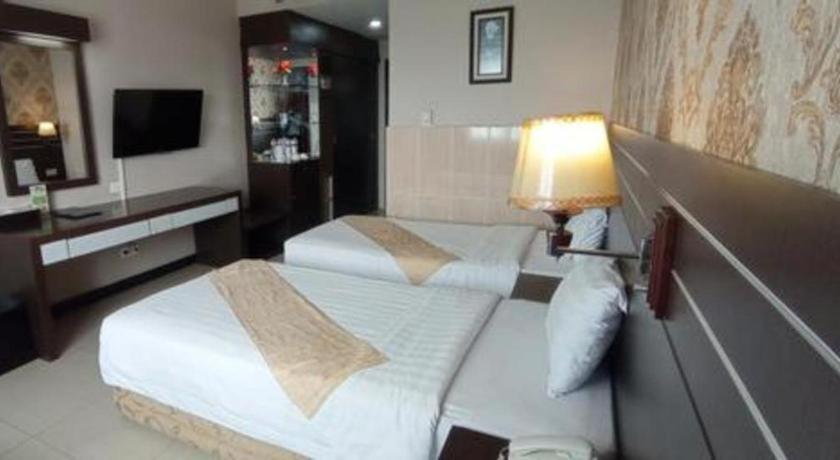 Grand Antares Hotel Medan Extérieur photo