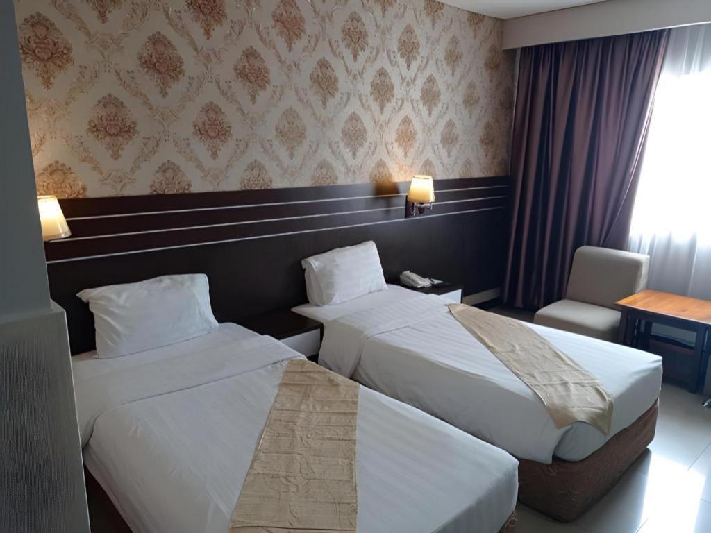 Grand Antares Hotel Medan Extérieur photo