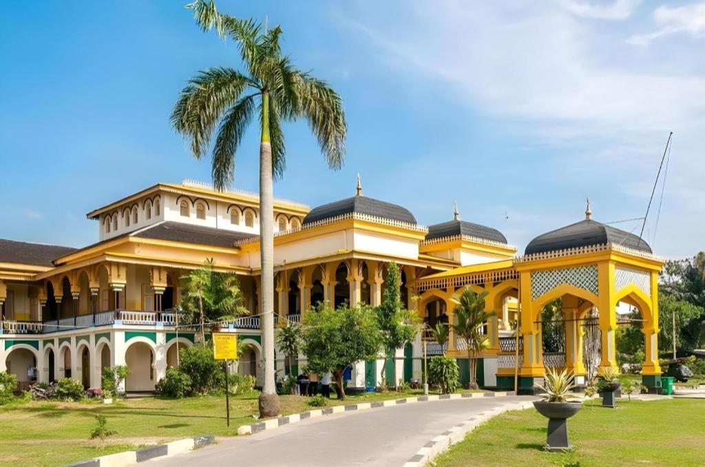 Grand Antares Hotel Medan Extérieur photo